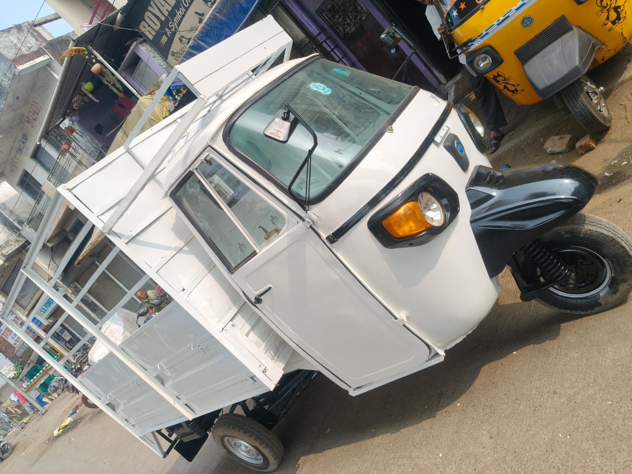 Ape Xtra LD 2021 Model bs4 engine - Image 3