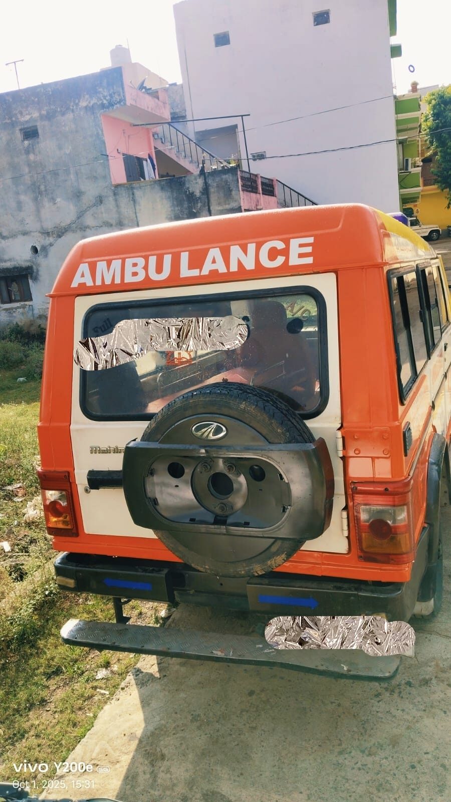 BOLORO AMBULANCE 2014 - Image 4
